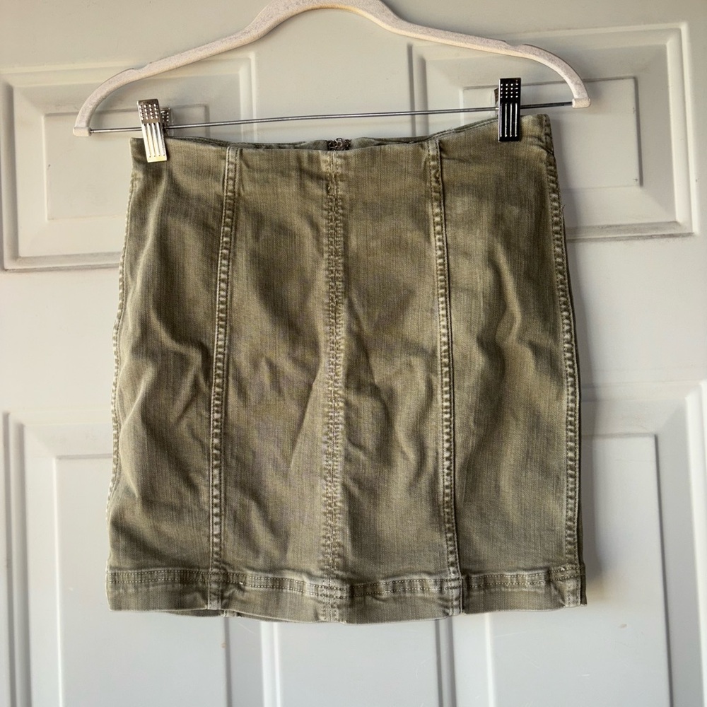 Free People olive green Modern Femme mini skirt size 2